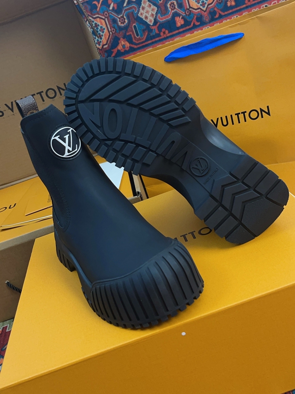 ルイヴィトン靴全体デザイン